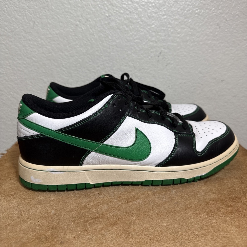 Nike Dunk NG Golf Shoes 484294-100 White Green 10.5. Great Condition !!